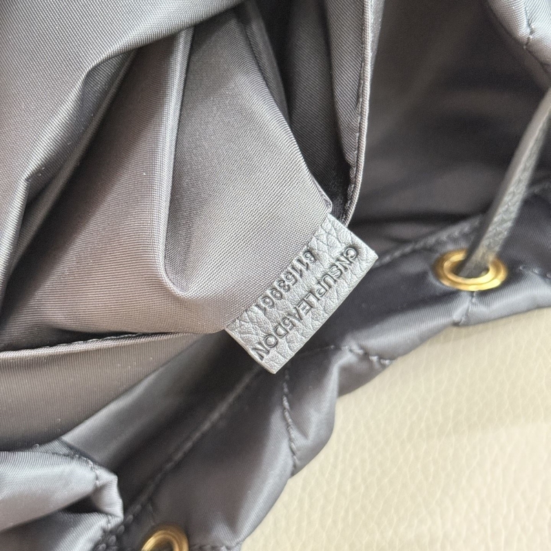 Bv*b*rry backpacks